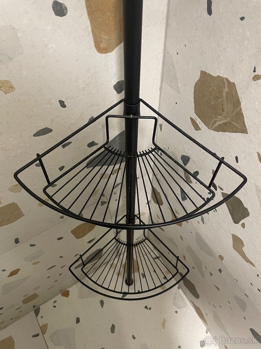 Teleskopický stojan do sprchy