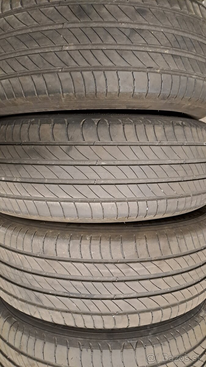 Predám 4ks jazdené letné 205/55r16-91H Michelin