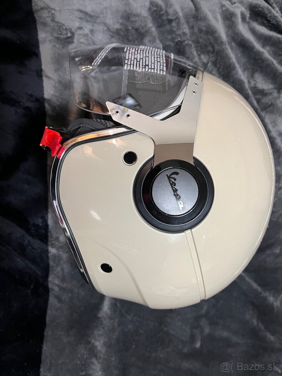 Predám prilbu Vespa Argentario