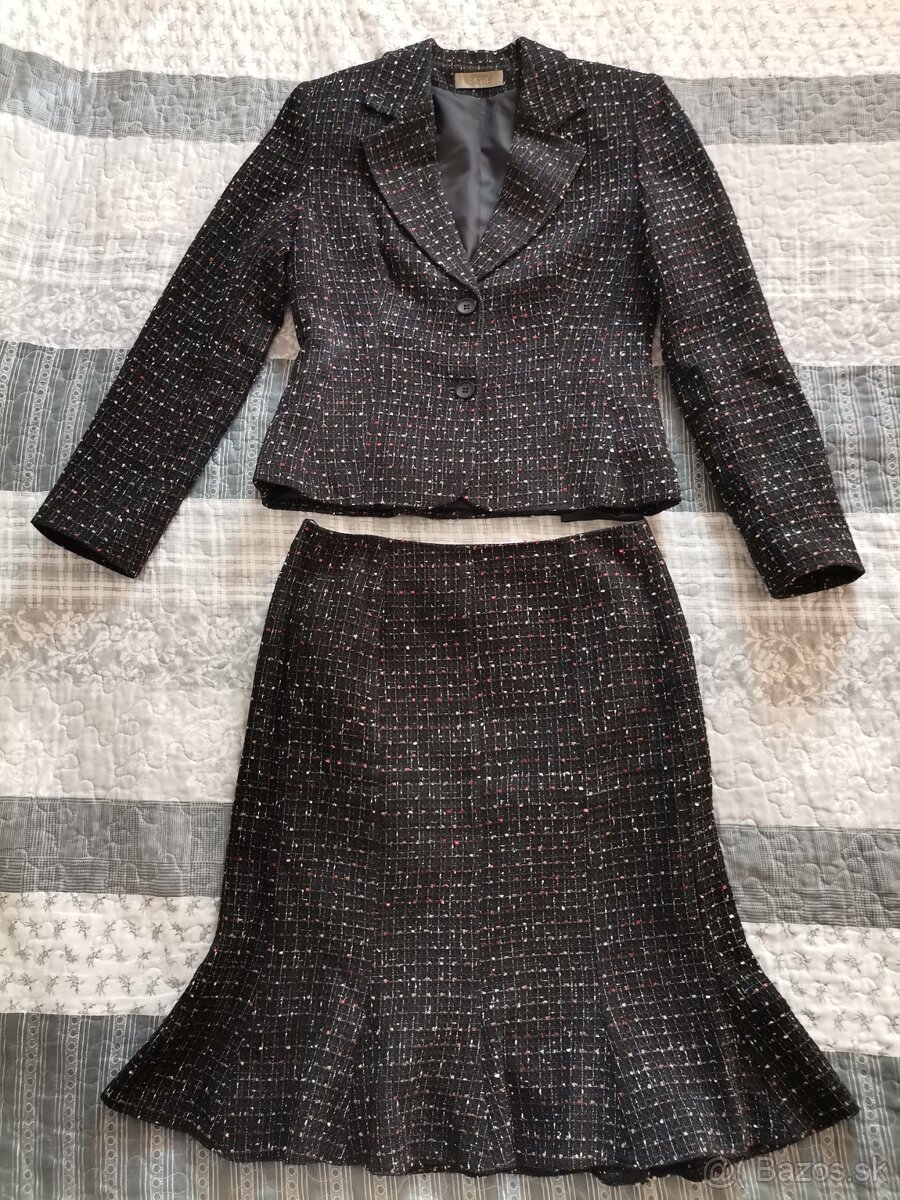 Dámsky kostým č. 34