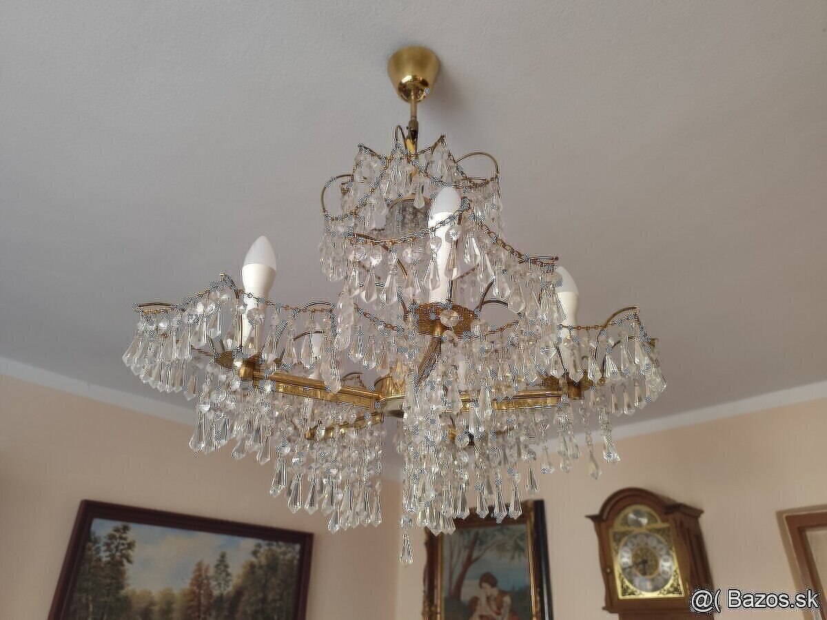 Krištáľový luster