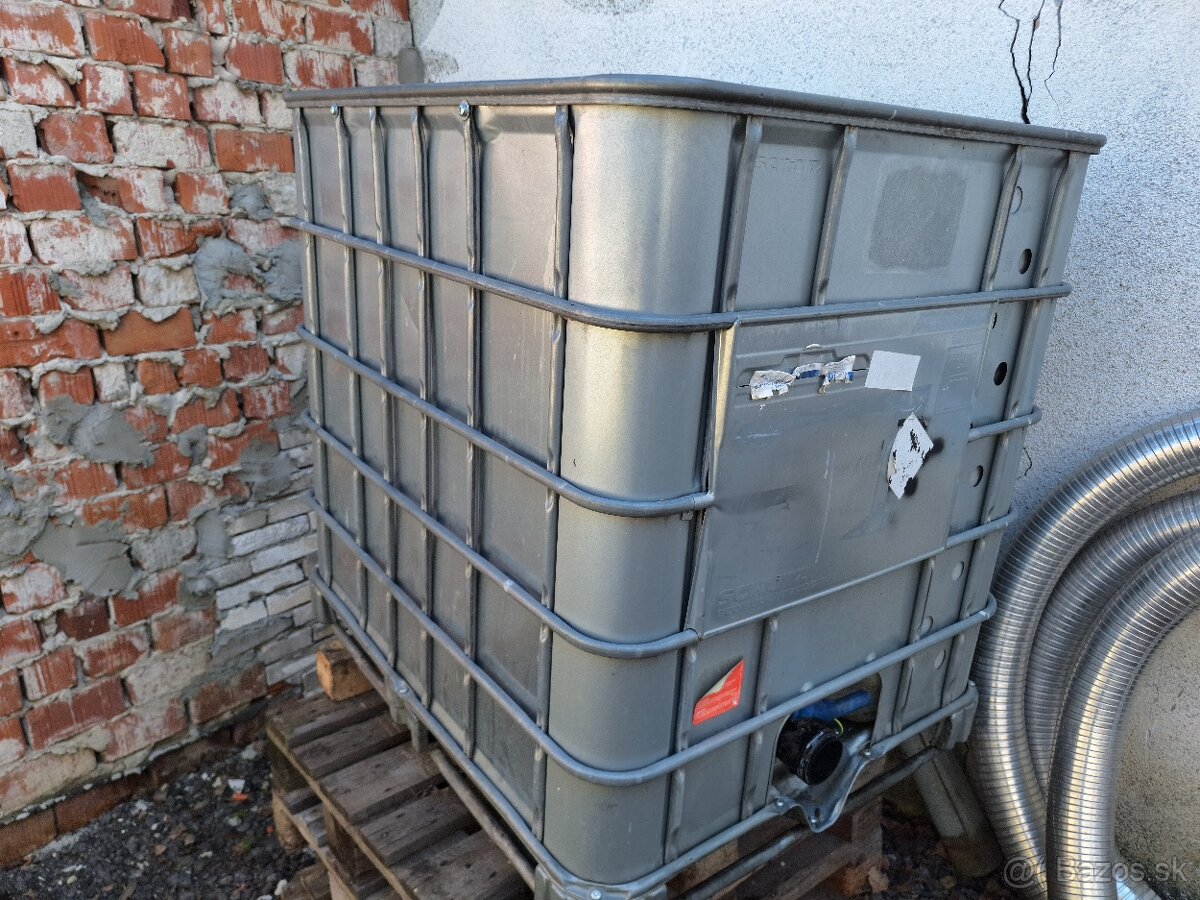 Predám IBC 1000L kontajner