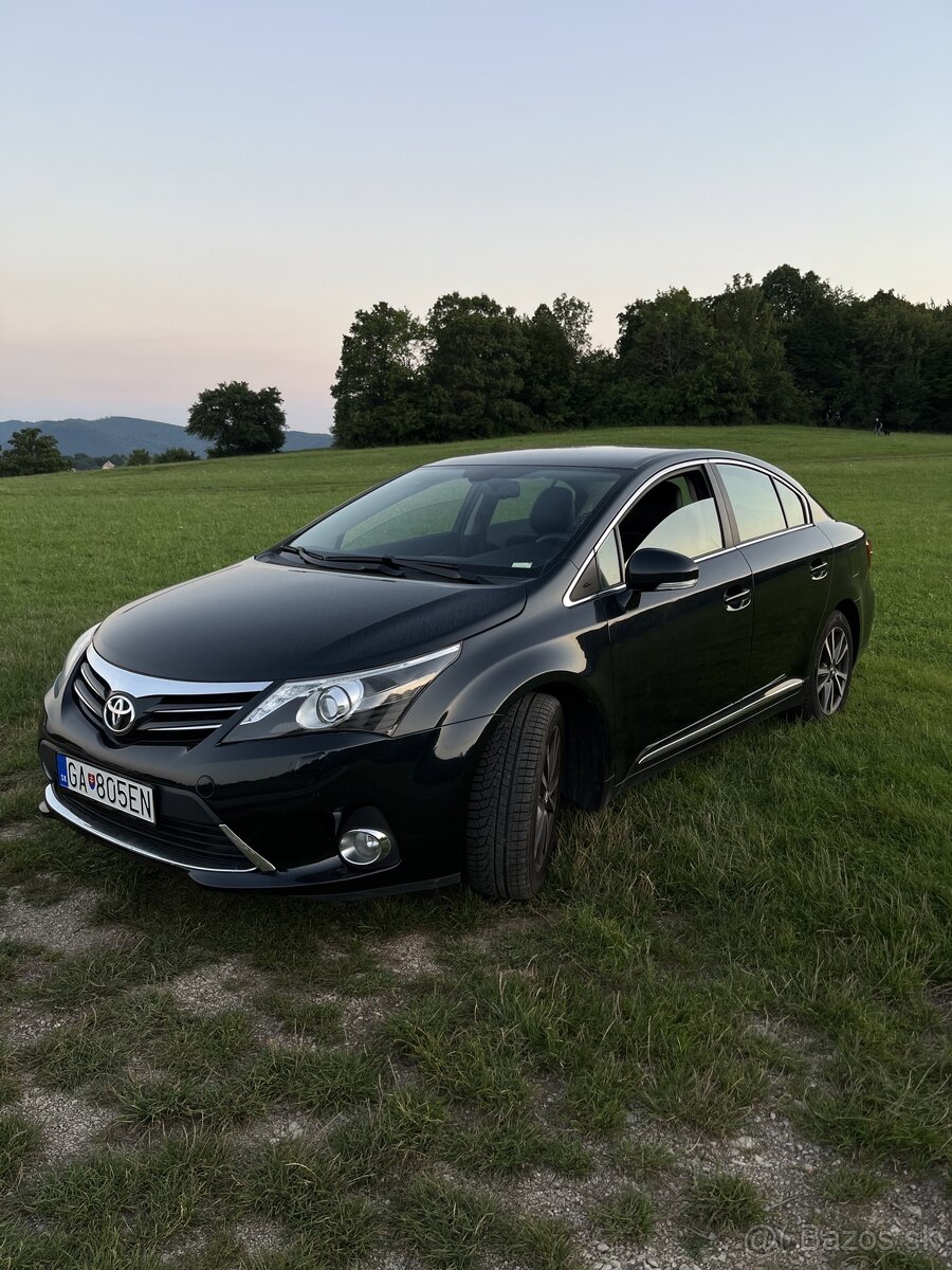 Toyota Avensis 2.2 D-CAT, Execuvite, Automat, 2013 rv
