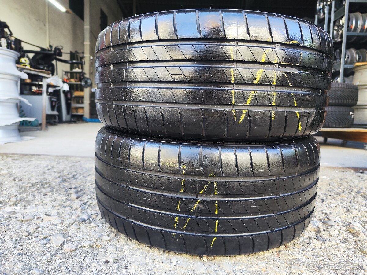 Letné pneu = 235/35 R19 = BRIDGESTONE = 2ks