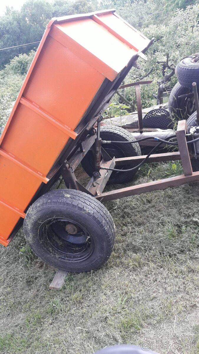 Vlečka za malotraktor