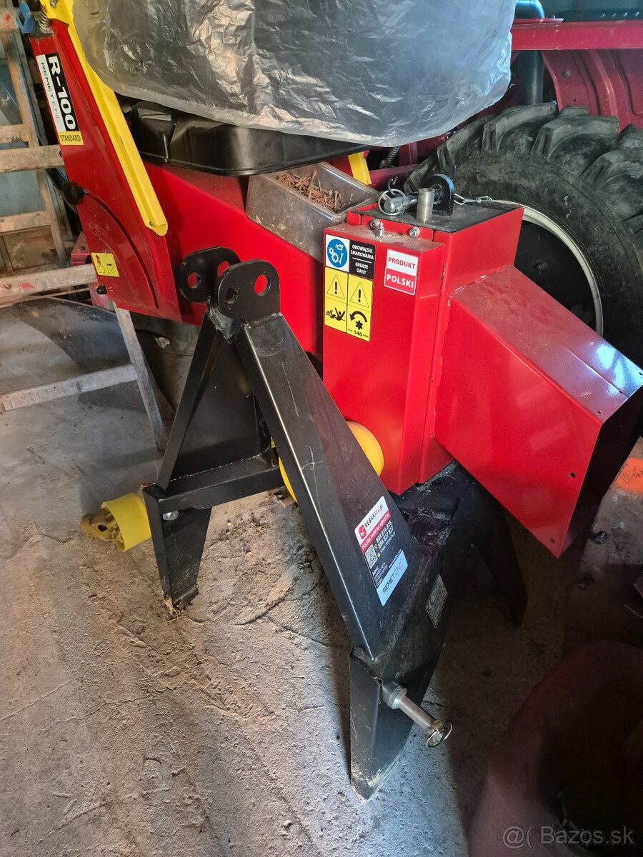 Špalíkovač za traktor/malotraktor