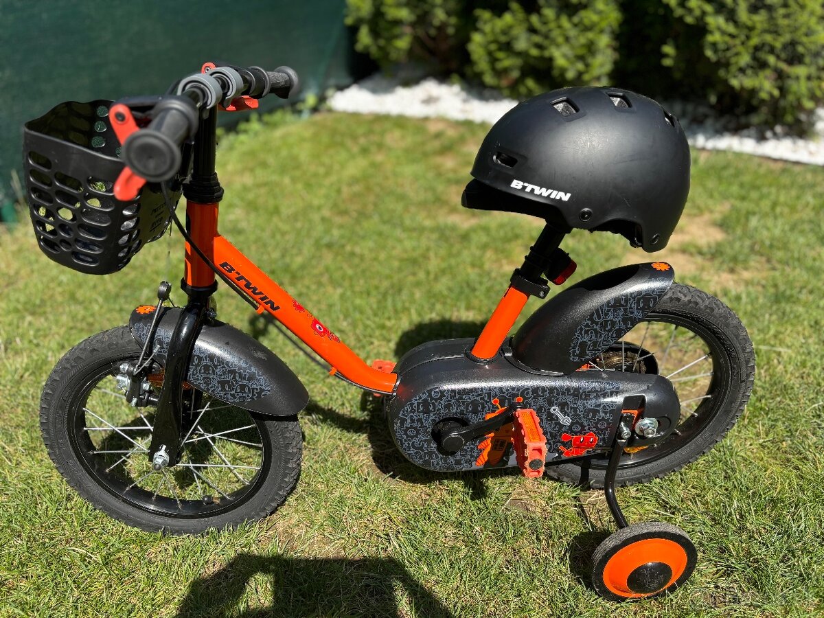 Detsky bicykel s kolieskami + prilba