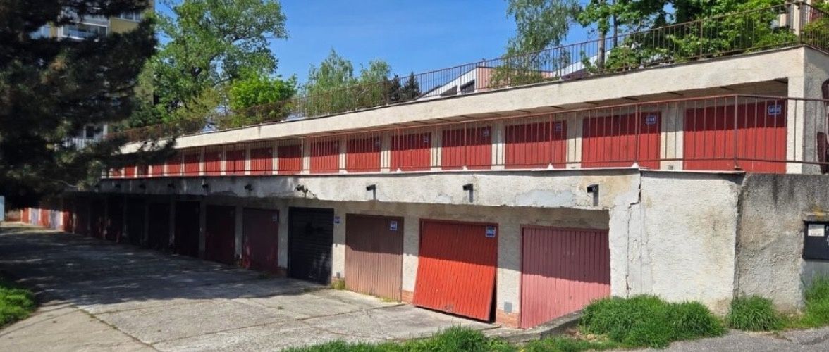 Garáž 18 m2 na Guothovej ulici - Kramáre