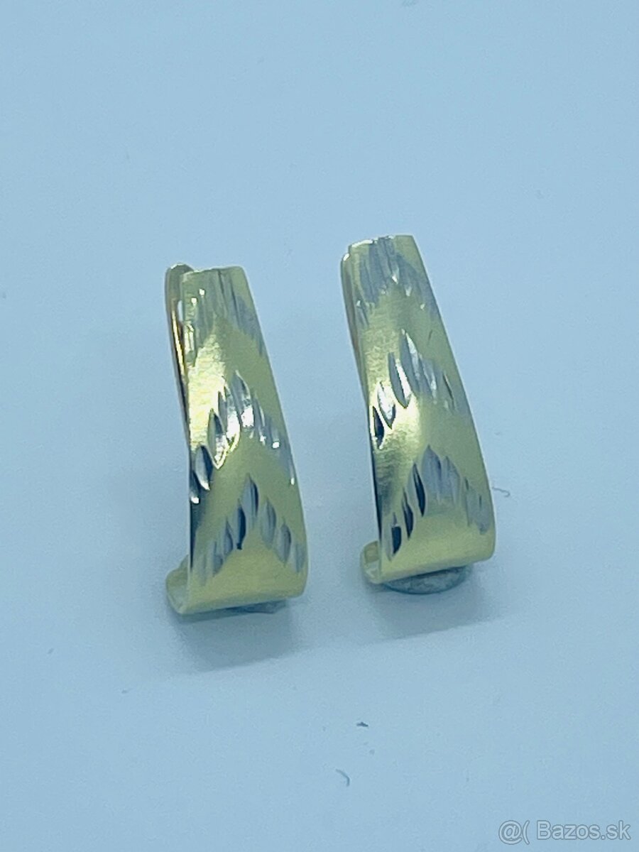 Zlaté náušnice 585/1000