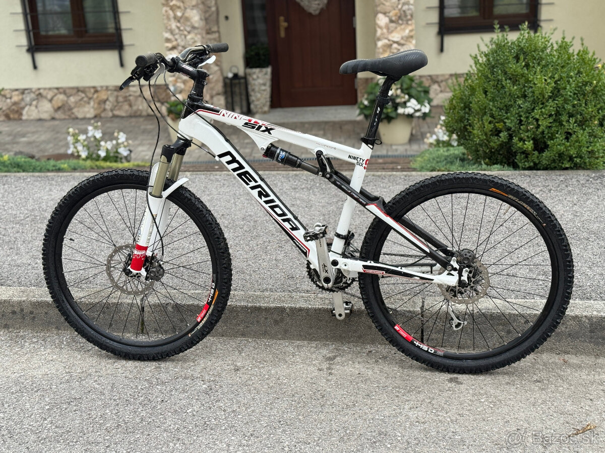 MERIDA Ninety-Six HFS 3000 veľkosť M