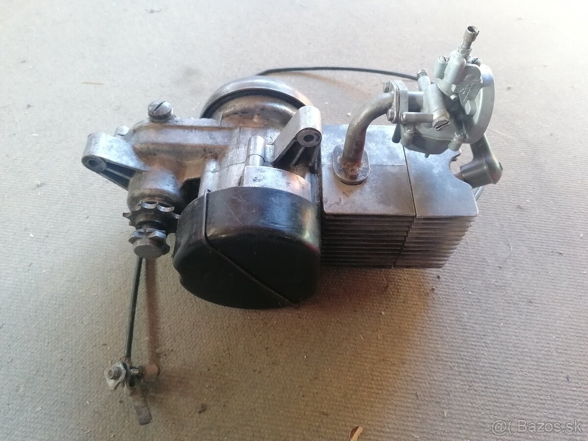 Motor na Babetta 207