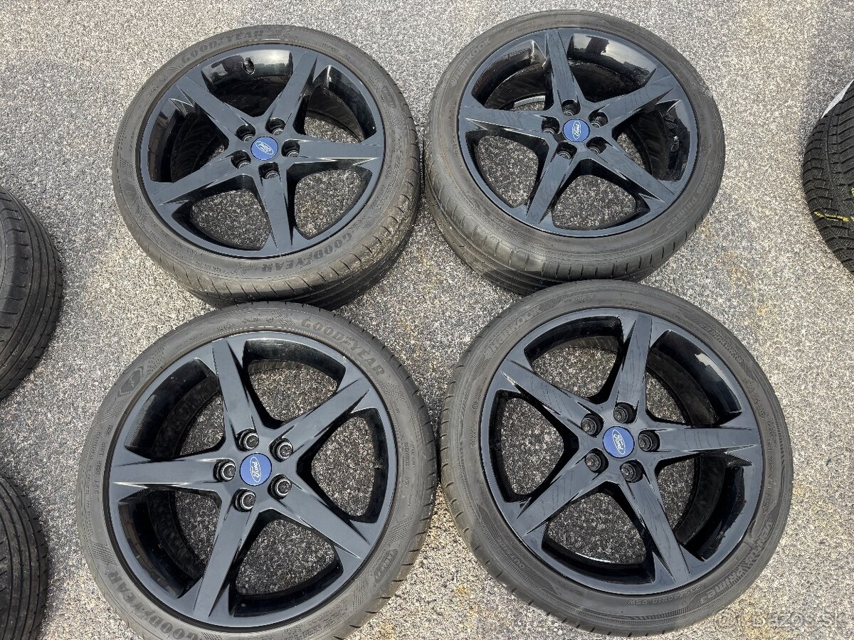 Ford Focus mondeo c-max 235/40R18