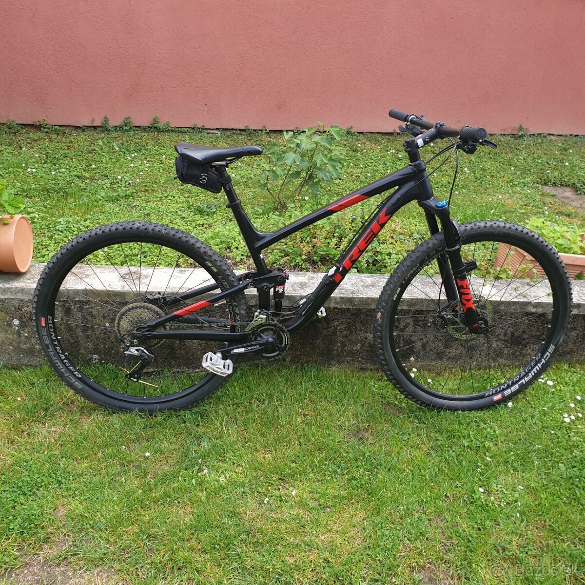 TREK Top fuel 8 (celoodpružený)