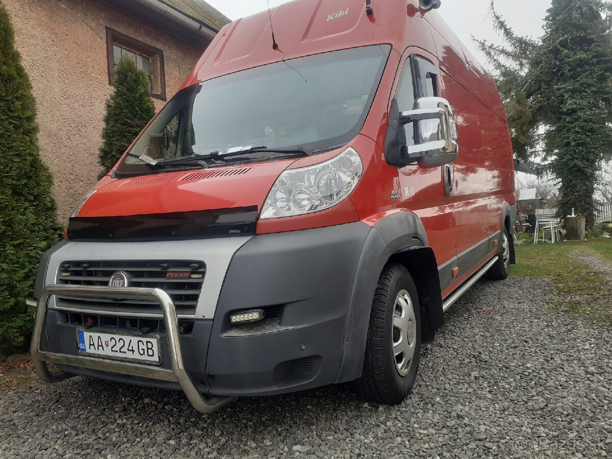 AUTODOPRAVA A STAHOVANIE