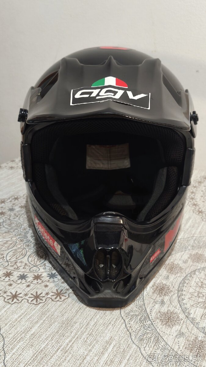 Motokrosová prilba XL - L