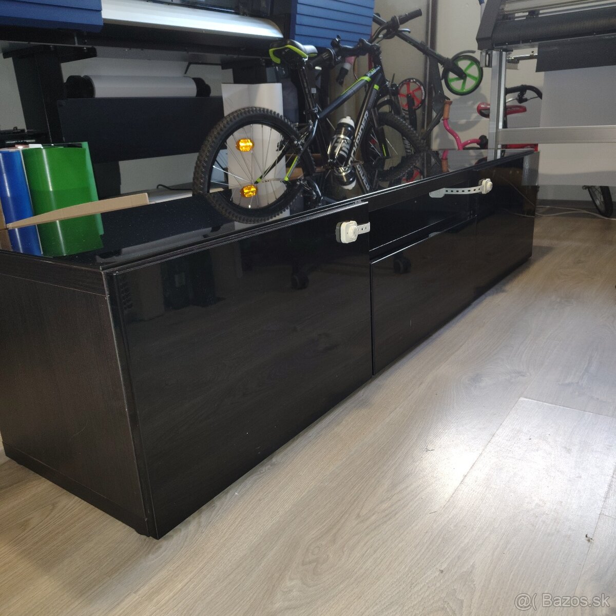 Skrinky do obývačky