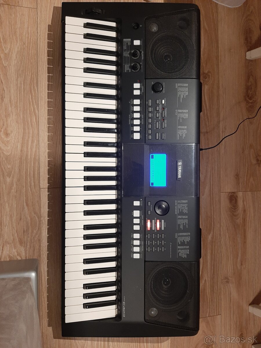 Klávesy Yamaha