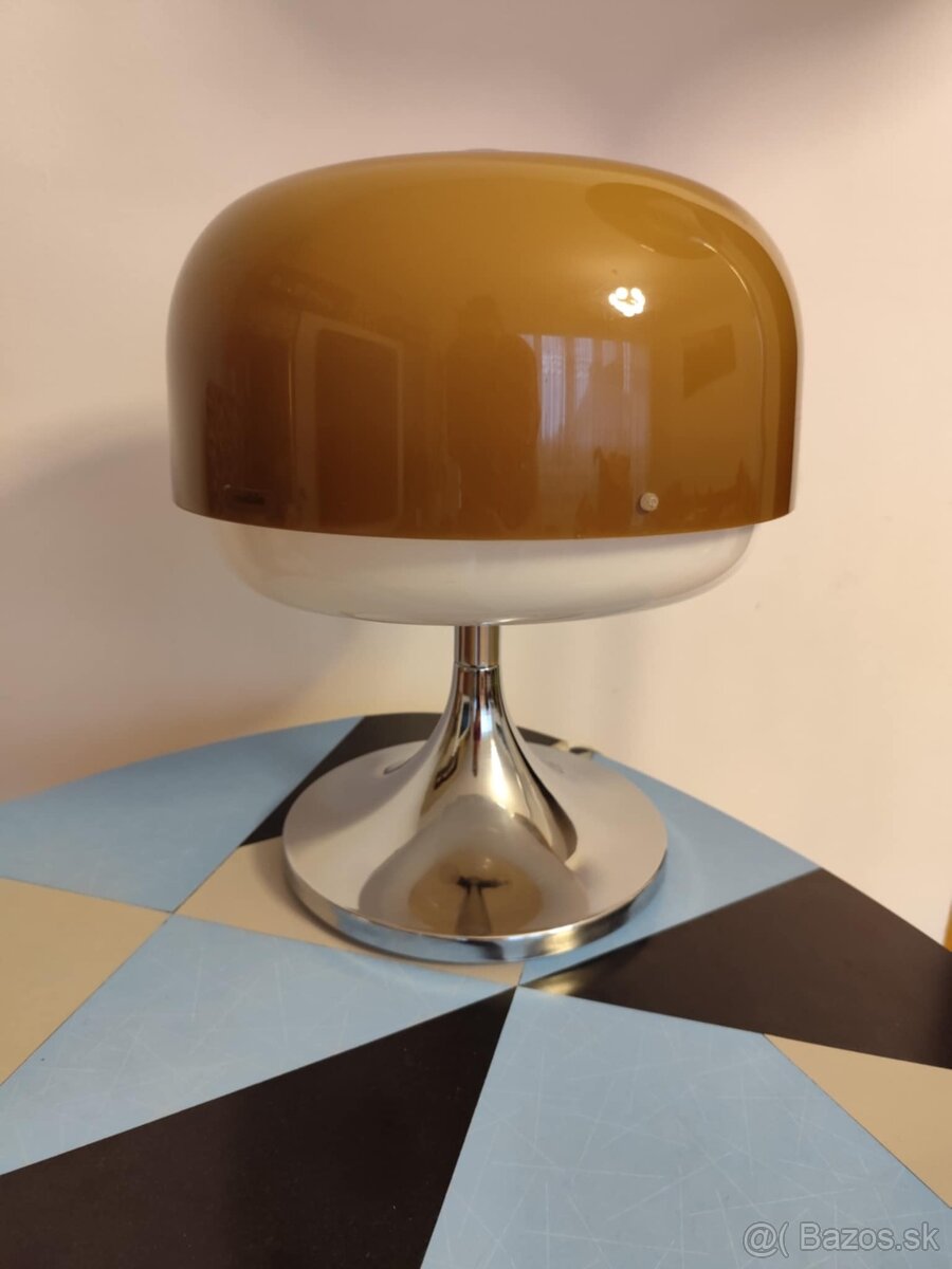 Meblo stolová lampa
