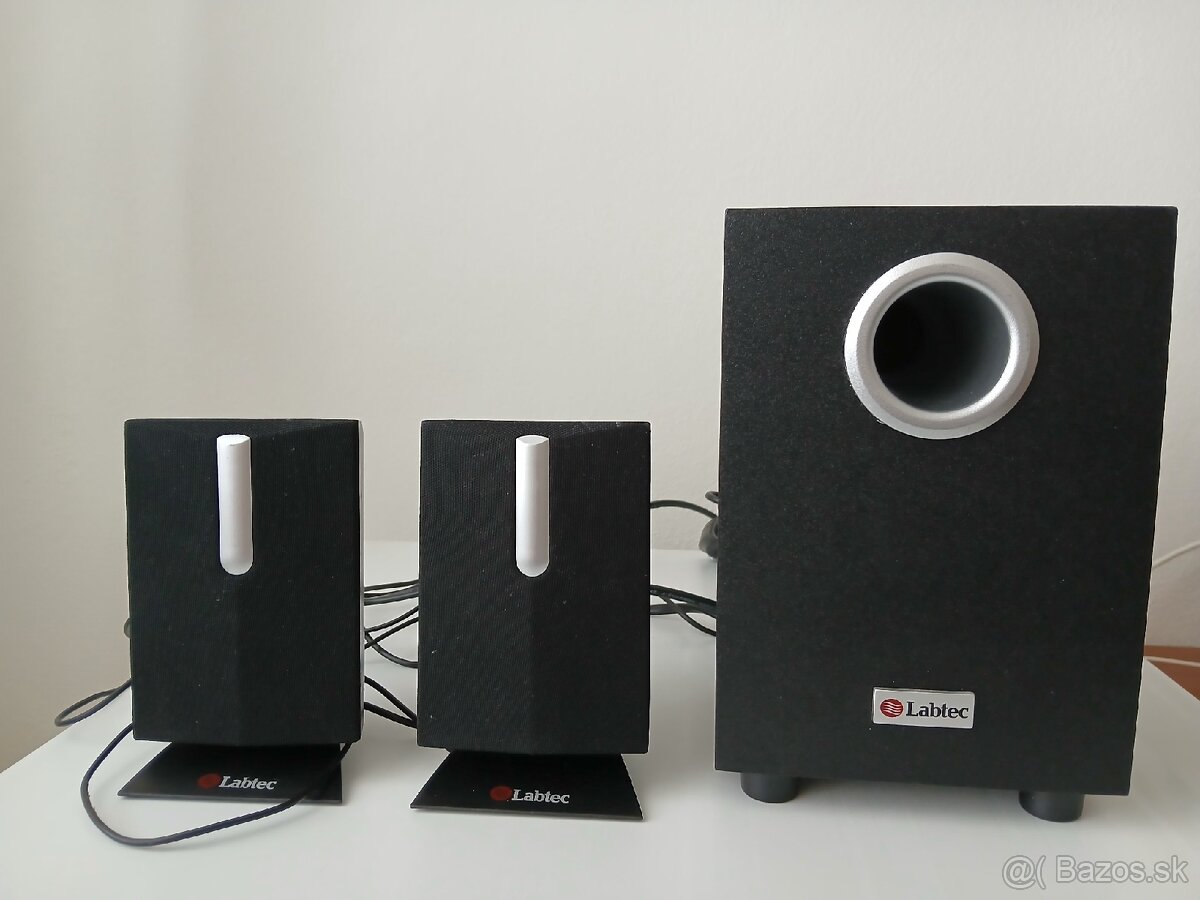 Reproduktory Labtec S-0158B