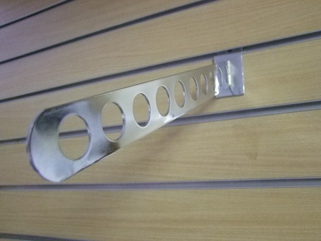 Komponenty do drážkového panelu do šatníka,predajne...