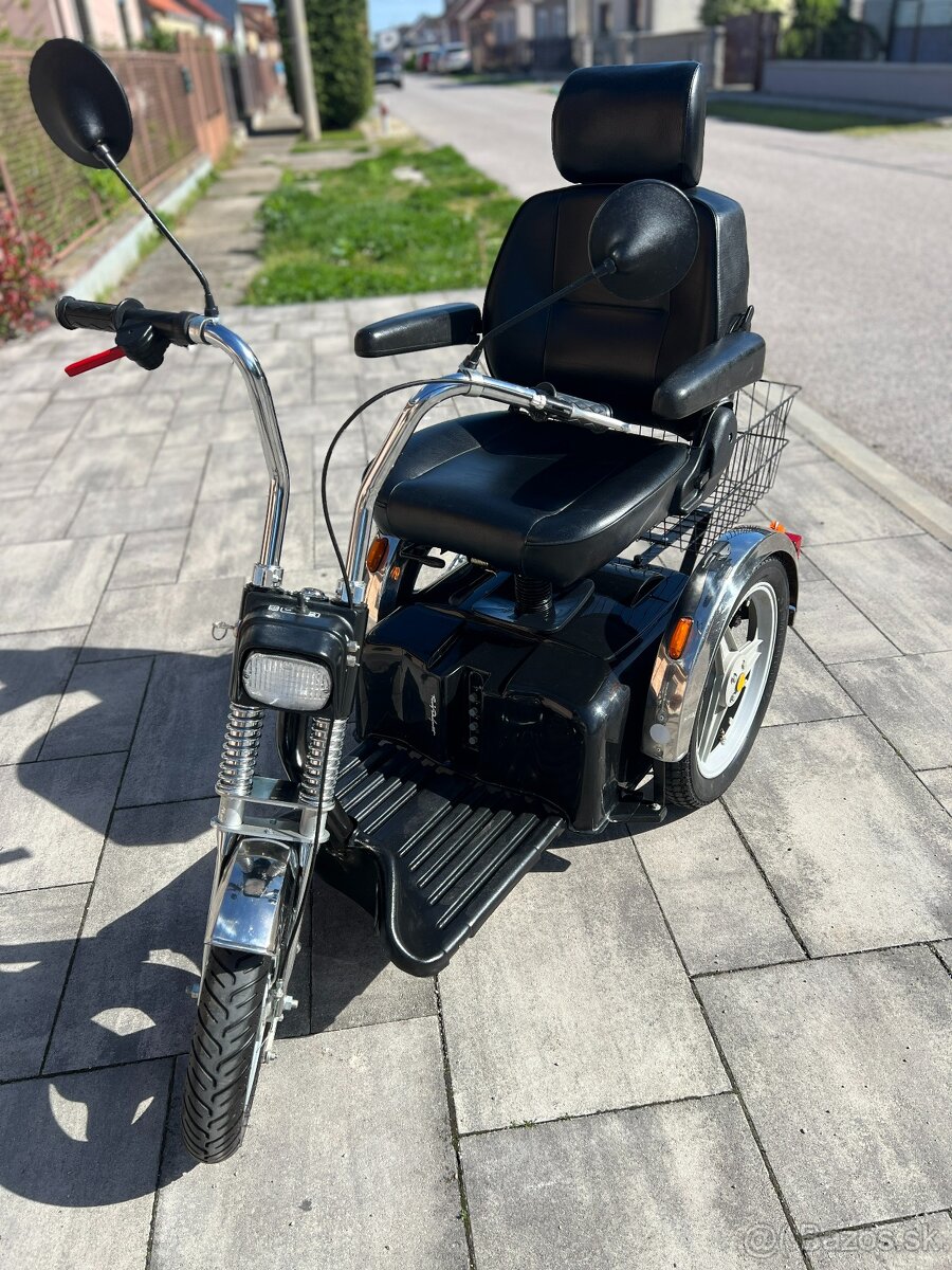 elektrická trojkolka skúter Afikim Sportster