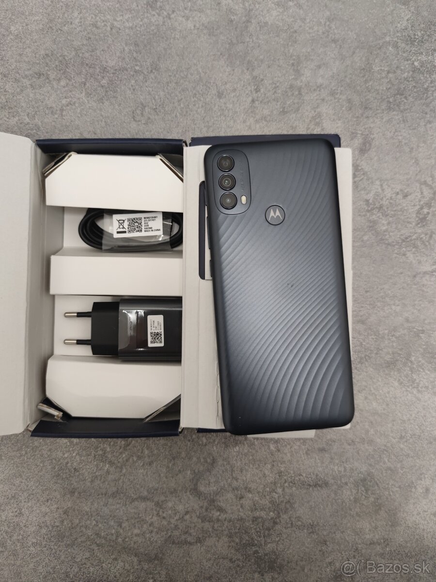 Motorola e30 2/32GB