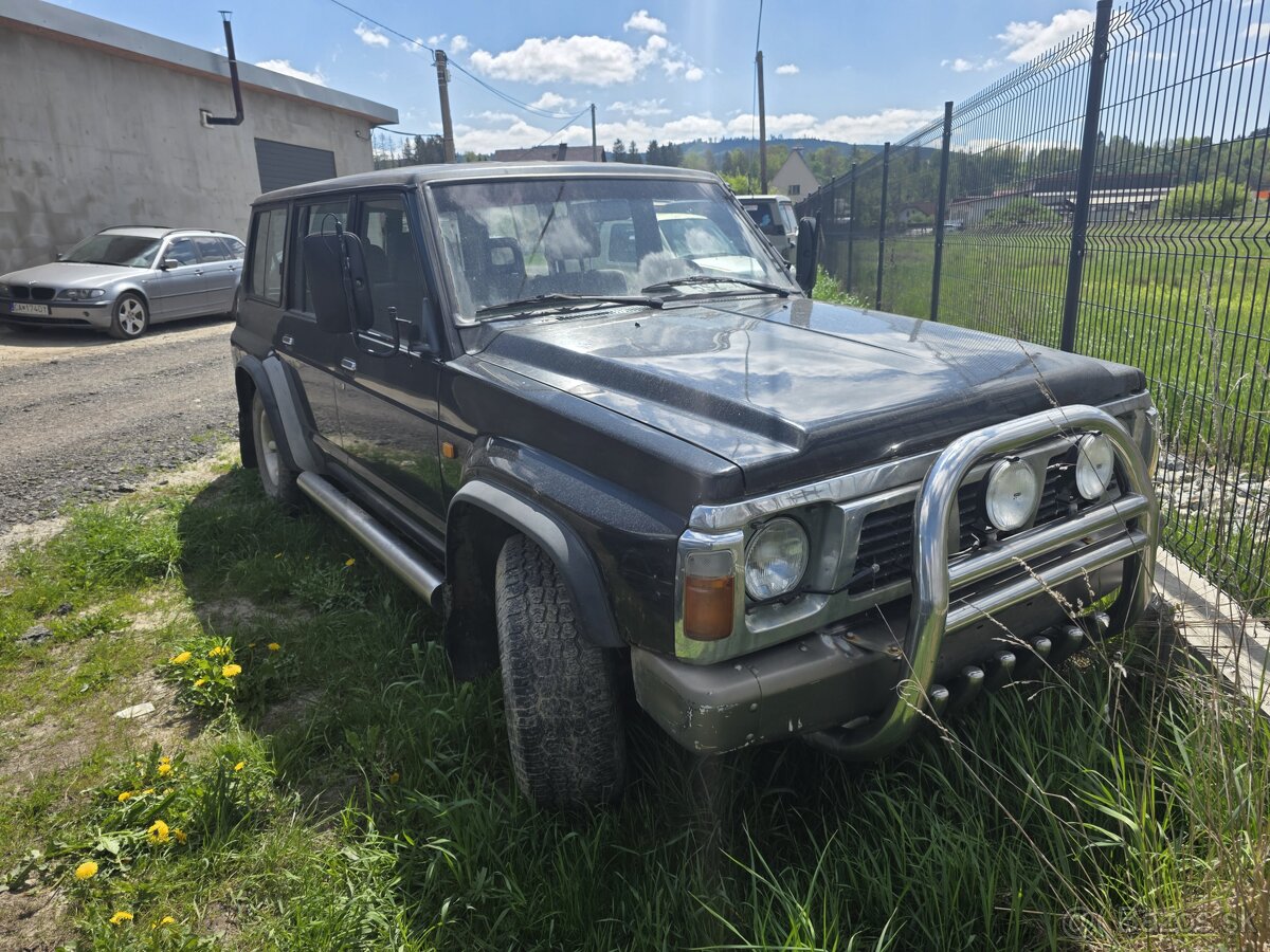 Rozpredam Nissan Patrol Y60 wagon