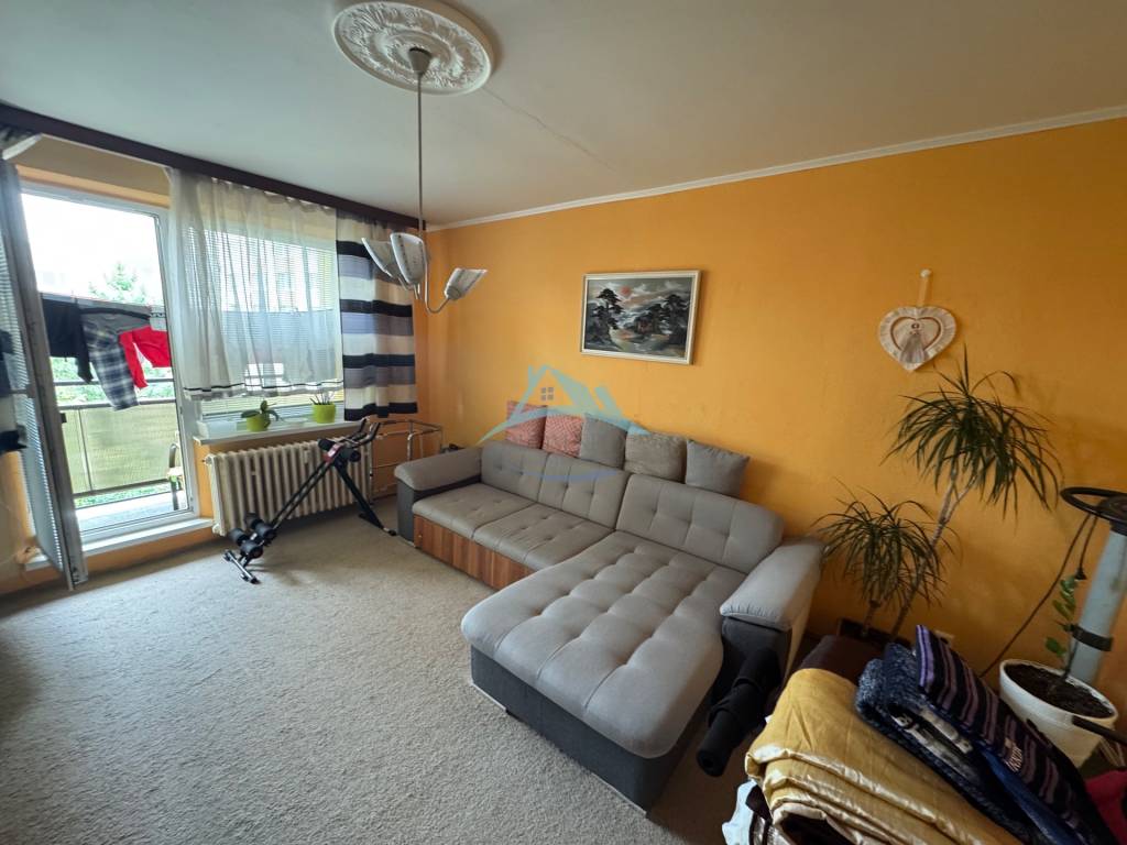 Dvojizbový byt s balkónom v Šahách