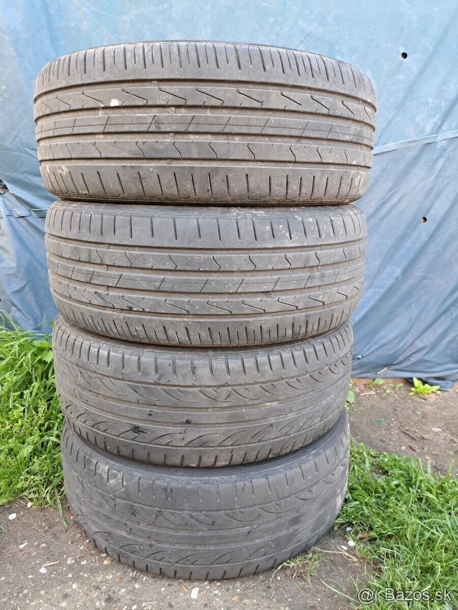 Ponúkame 4 zimné pneumatiky Hankook 205/45 R17