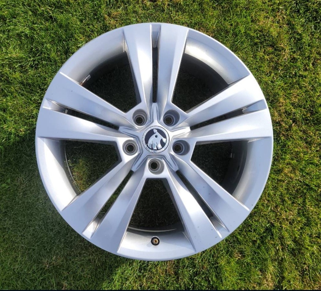 5x112 R18 Škoda