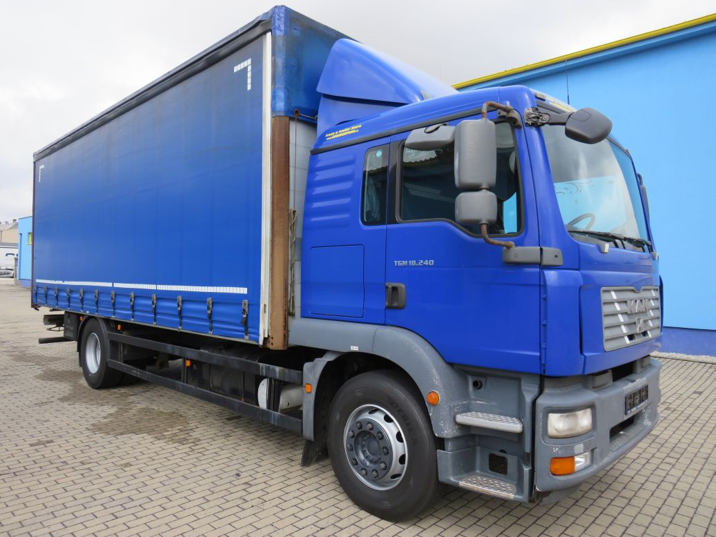 MAN TGM 18.240,E4,4x2,Lož pl 7,5m,Manual.Tank 400L