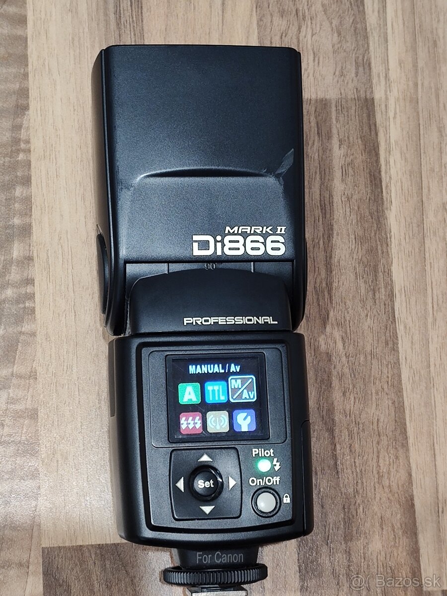 Nissin blesk Di866 Mark II pro Canon