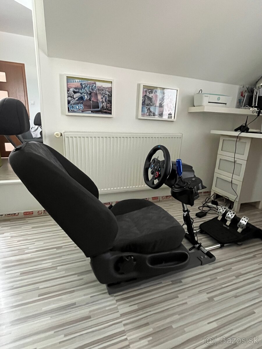 Zostava Logitech G29