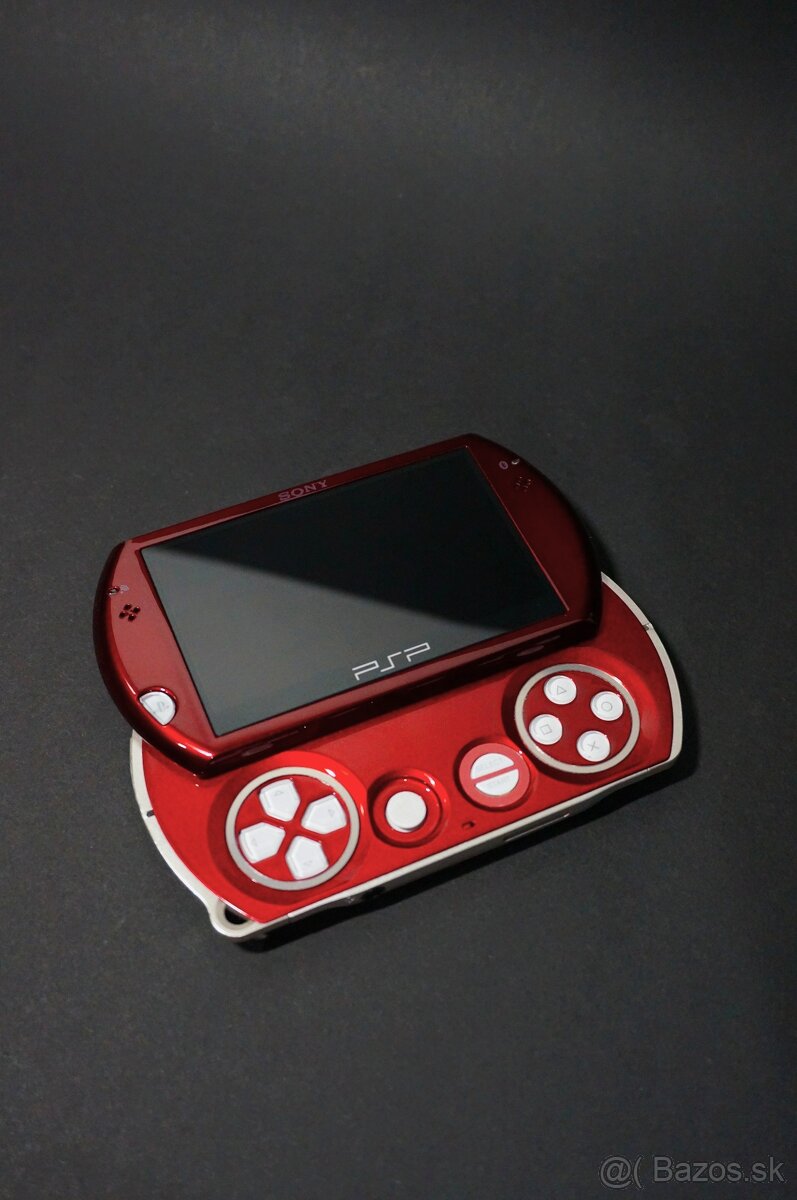 Sony PSP GO N1004 - red/white