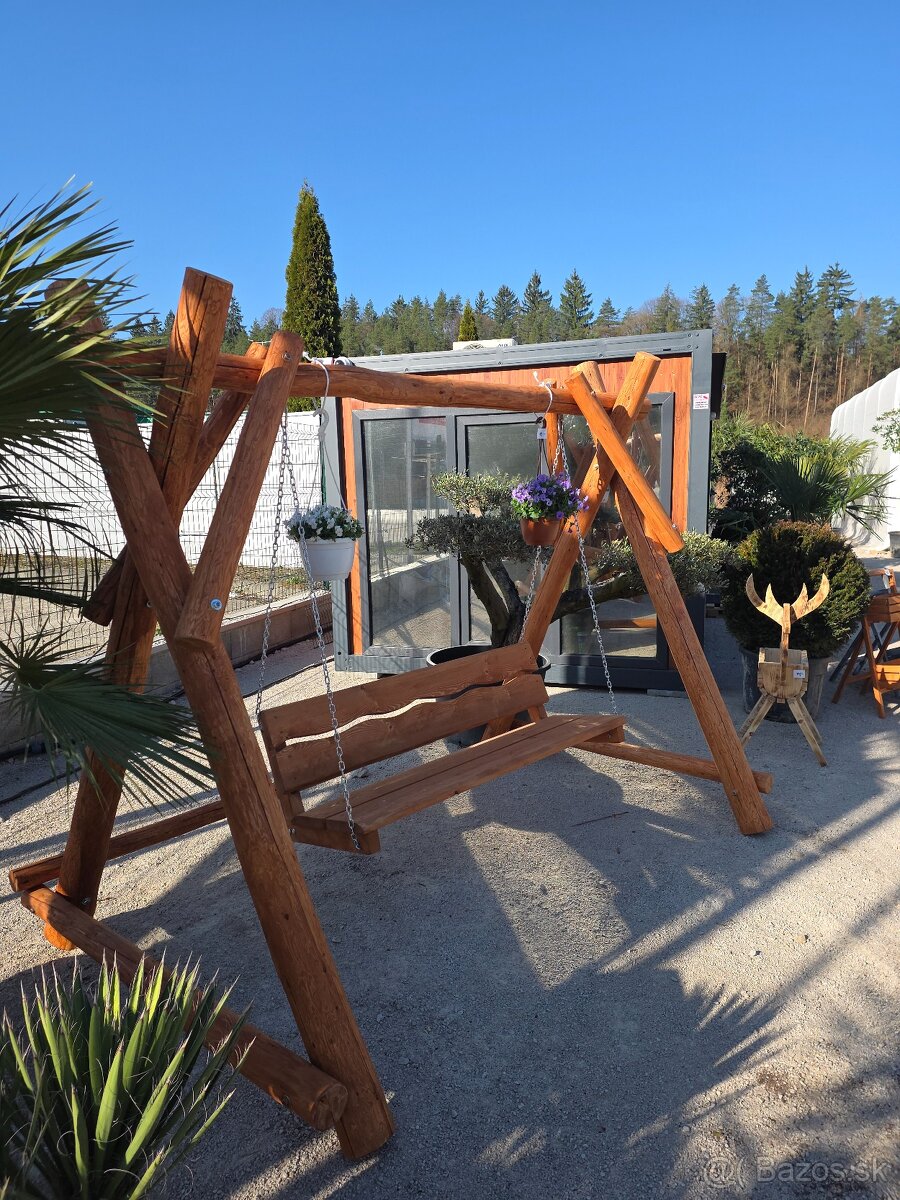 Záhradná Hojdačka