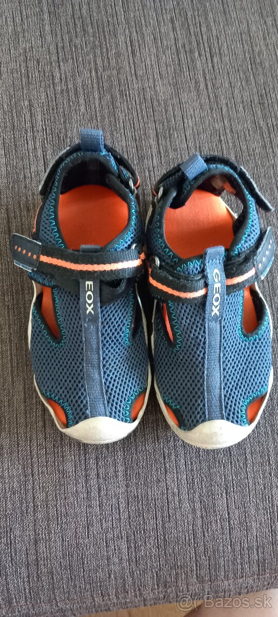 Sandalky Geox 27