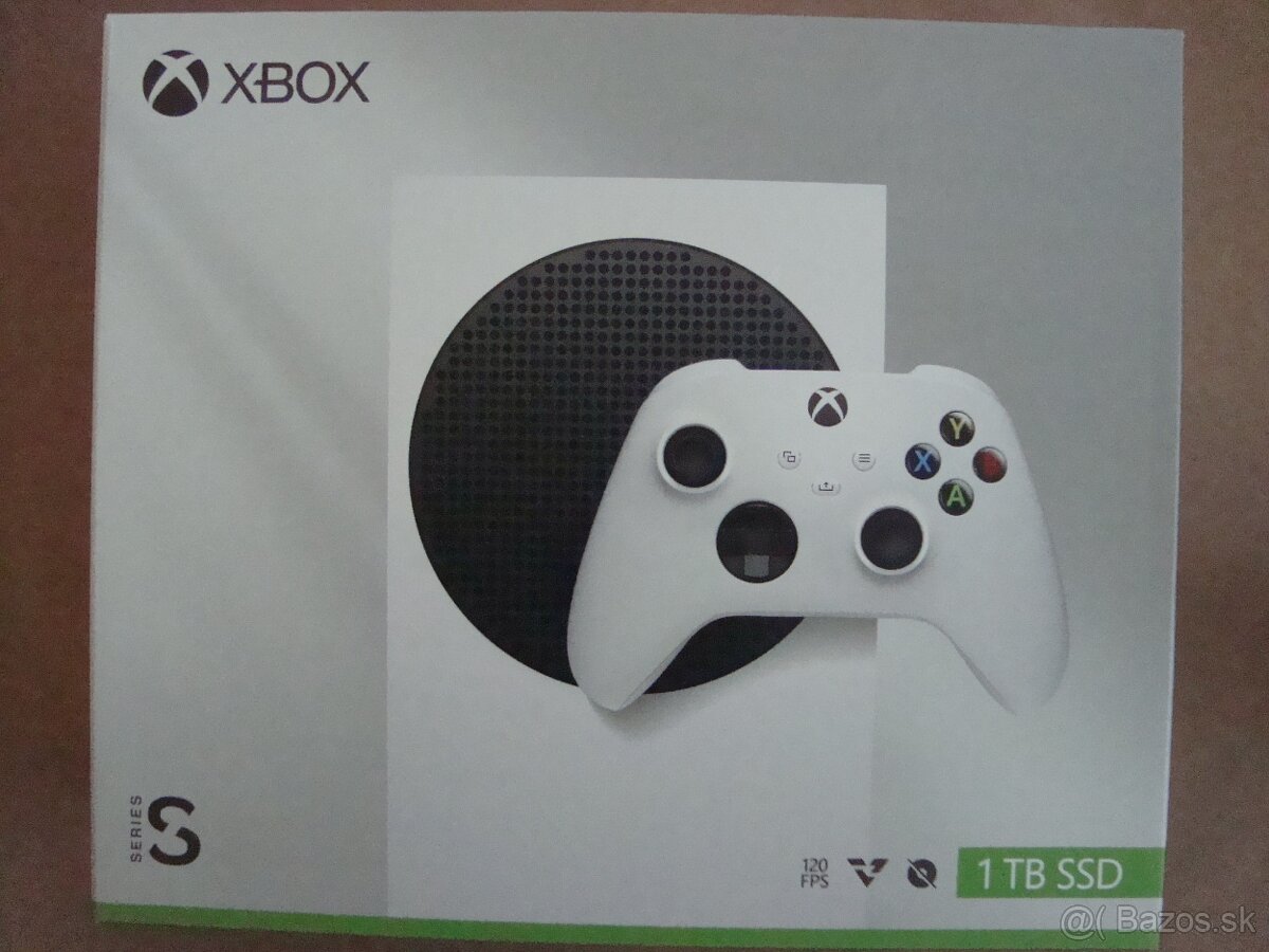 Predám konzolu Xbox Series S 1TB + príslušenstvo