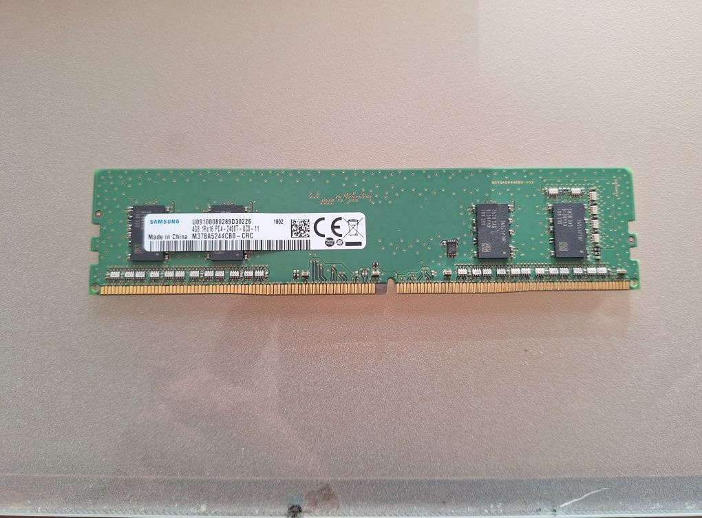 Samsung DDR4