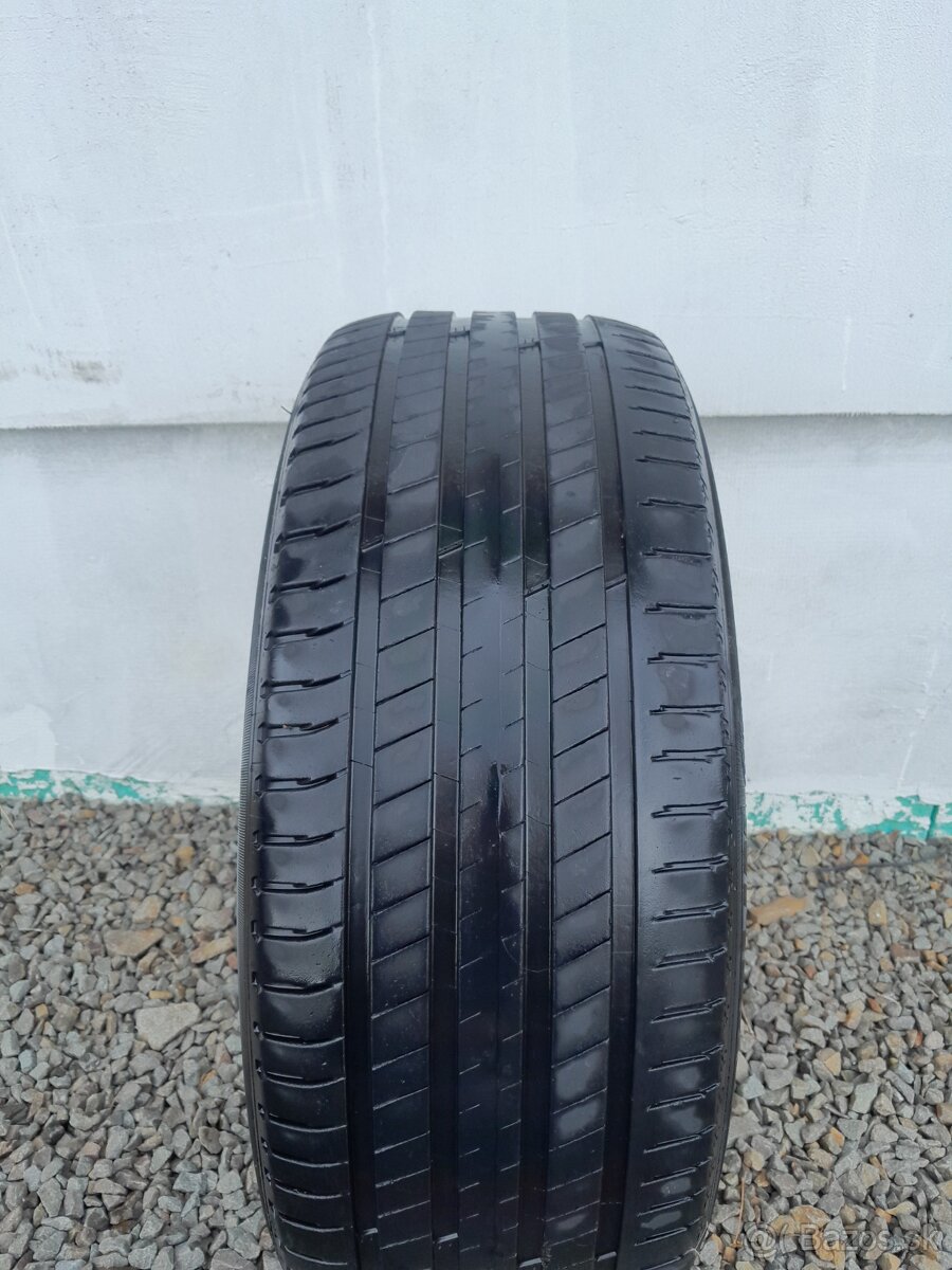 Letne pneu 235/55 R19 MICHELIN