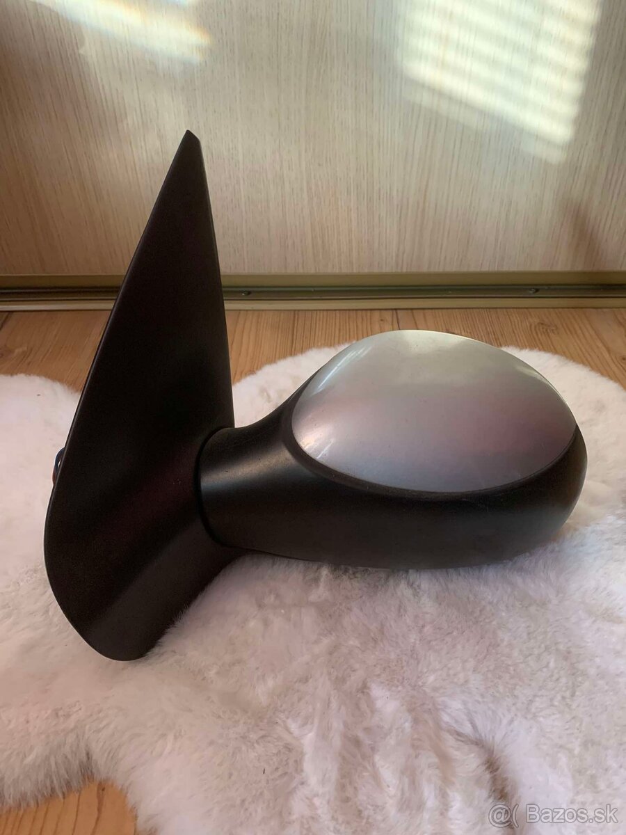 Spätné zrkadlá na Peugeot 206