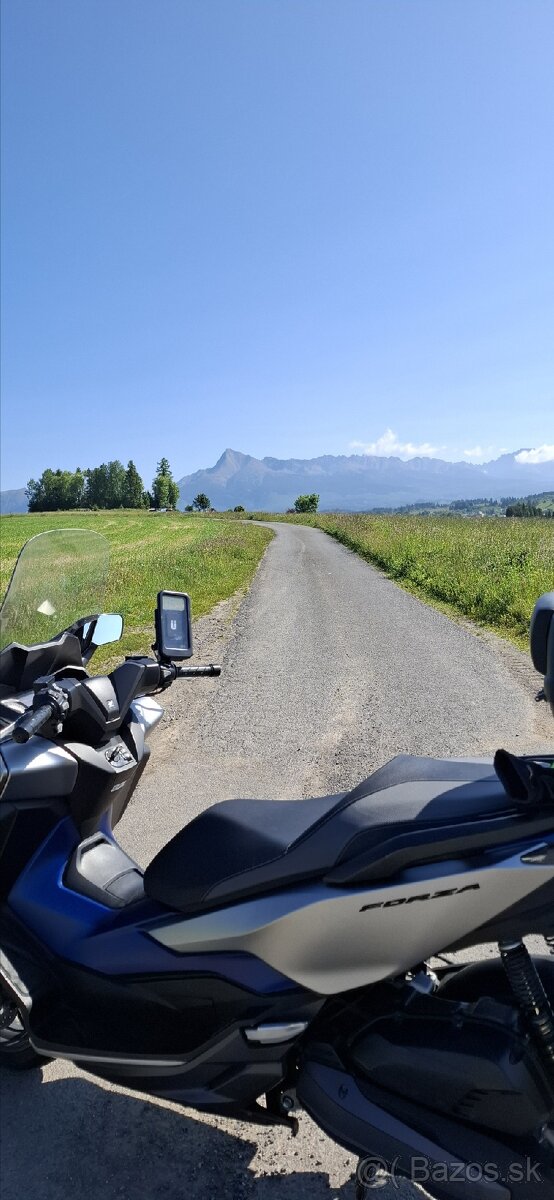 Honda Forza 125