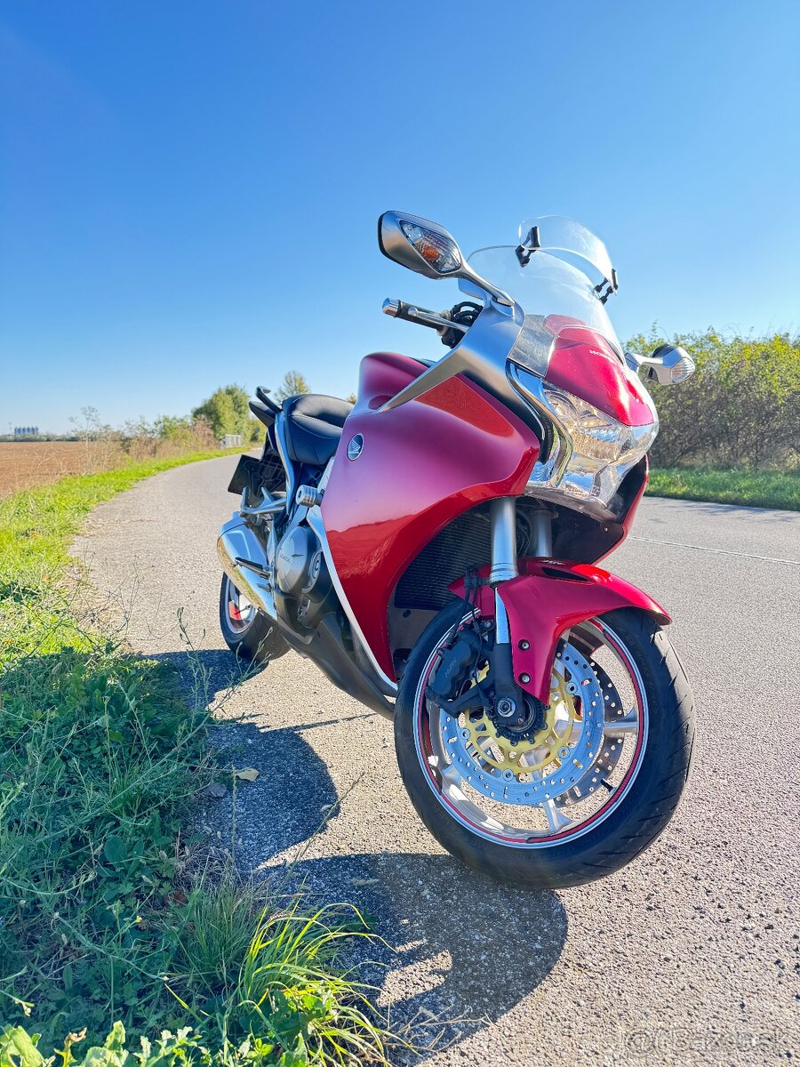 Honda 1200 VFR 🏍️