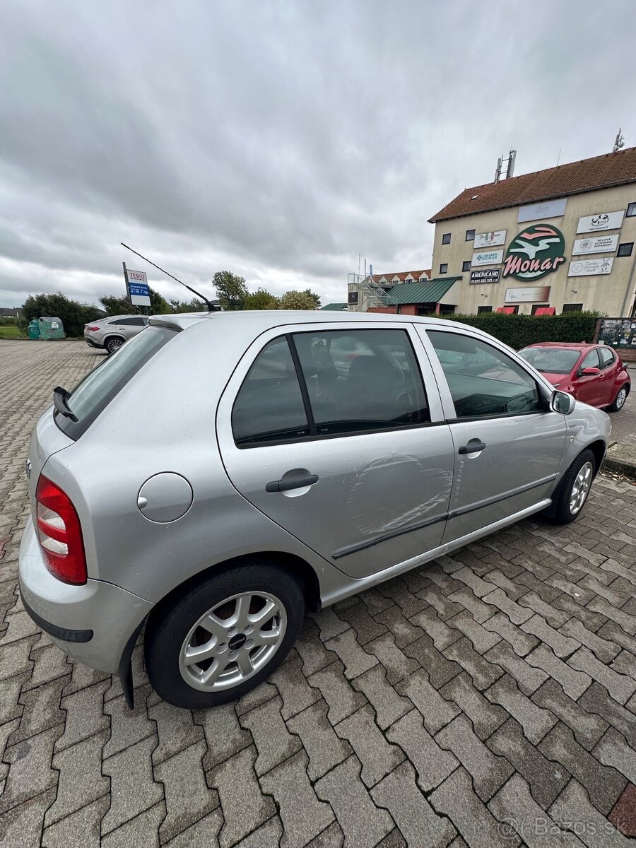 Škoda Fabia 1.2 47 kW – r.v. 10/2003 – Pekný stav