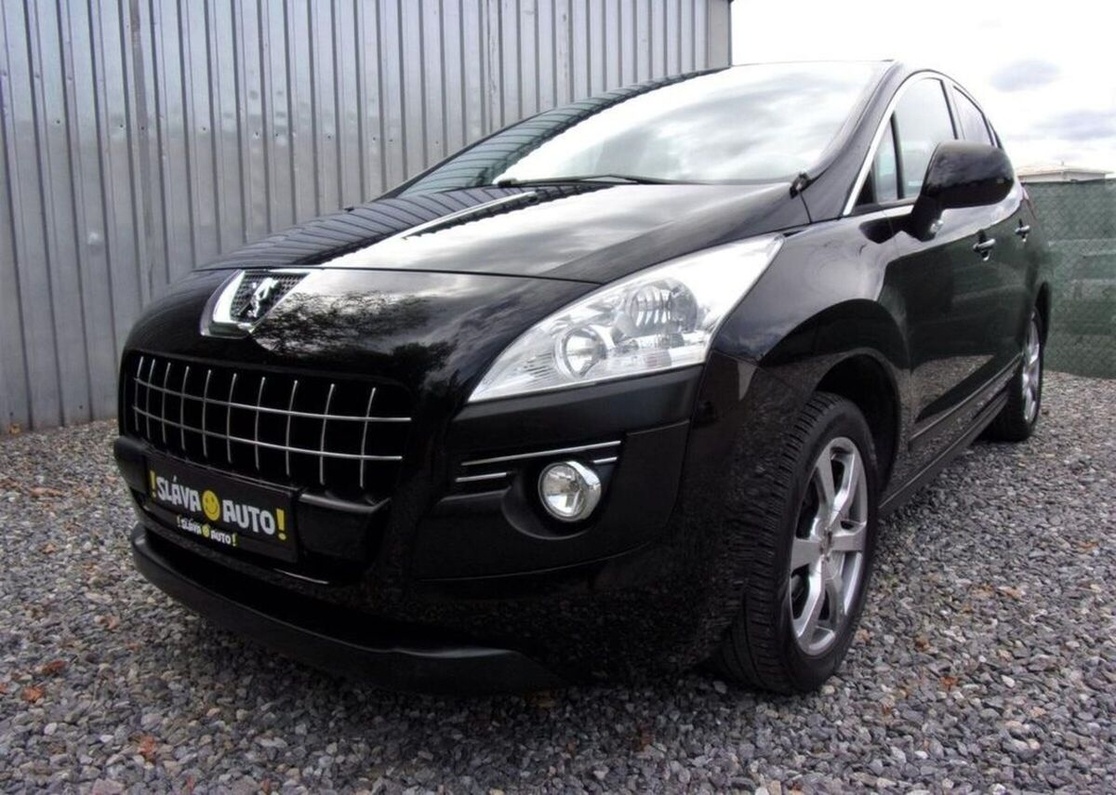 Peugeot 3008 2.0HDi 110kWMANUÁLPĚKNÝ VŮZ nafta manuál