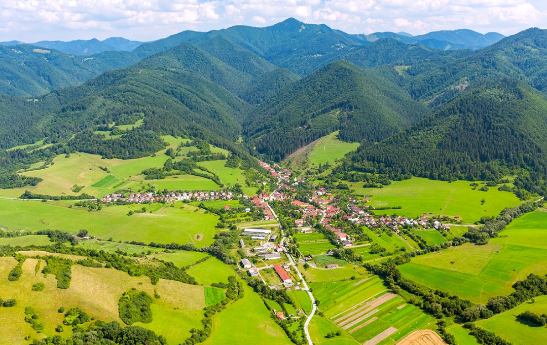 Podhradie (MT) – 19.000 m2 ORNÁ PÔDA a LES v komasácii