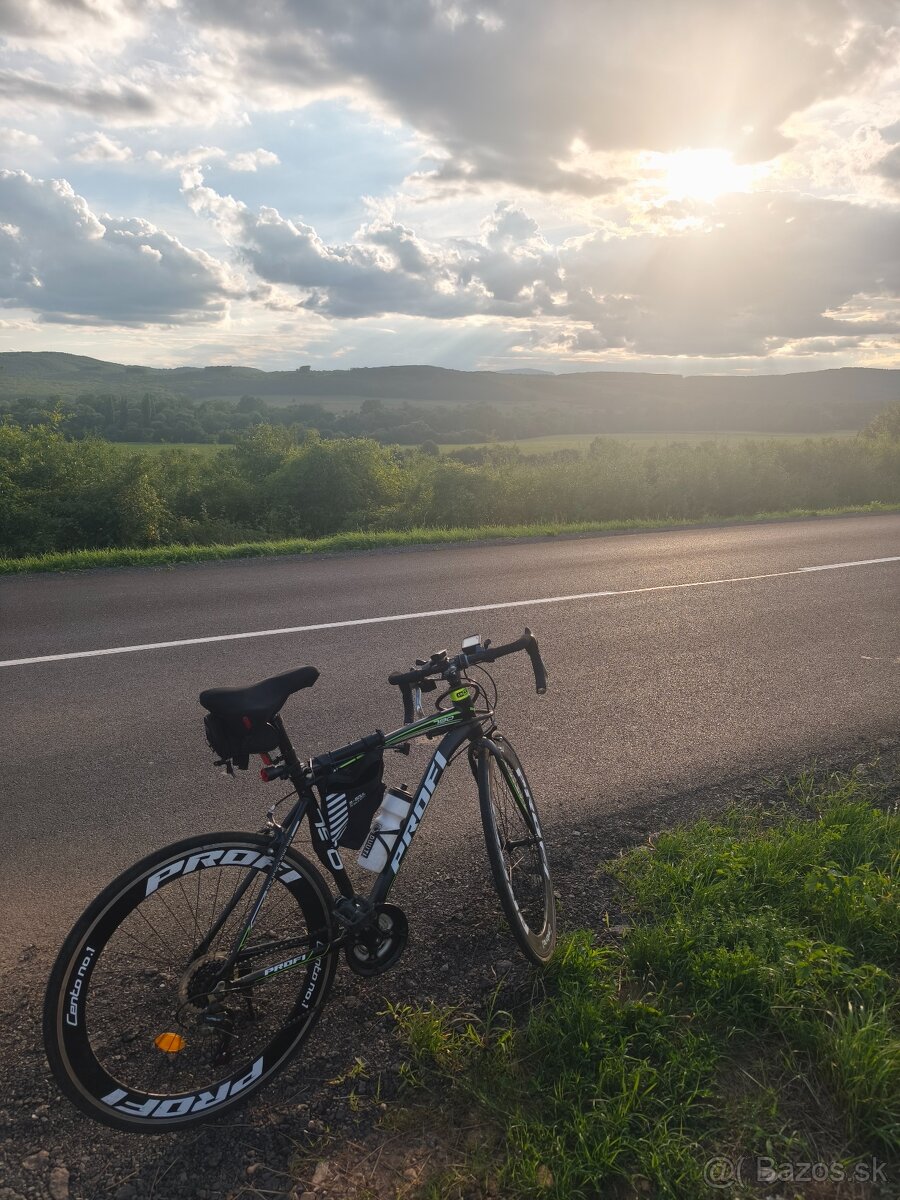 Cestný bicykel Profi 3x7 prevod, veľkosť 7000x540