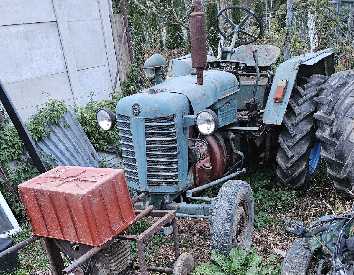 Zetor 25