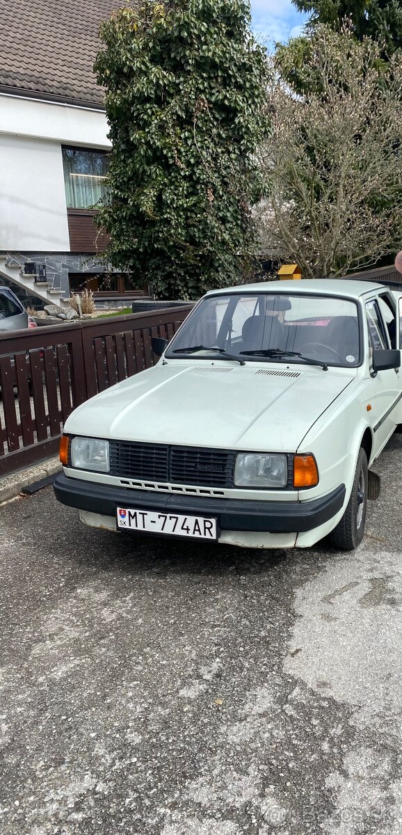 Skoda 120l