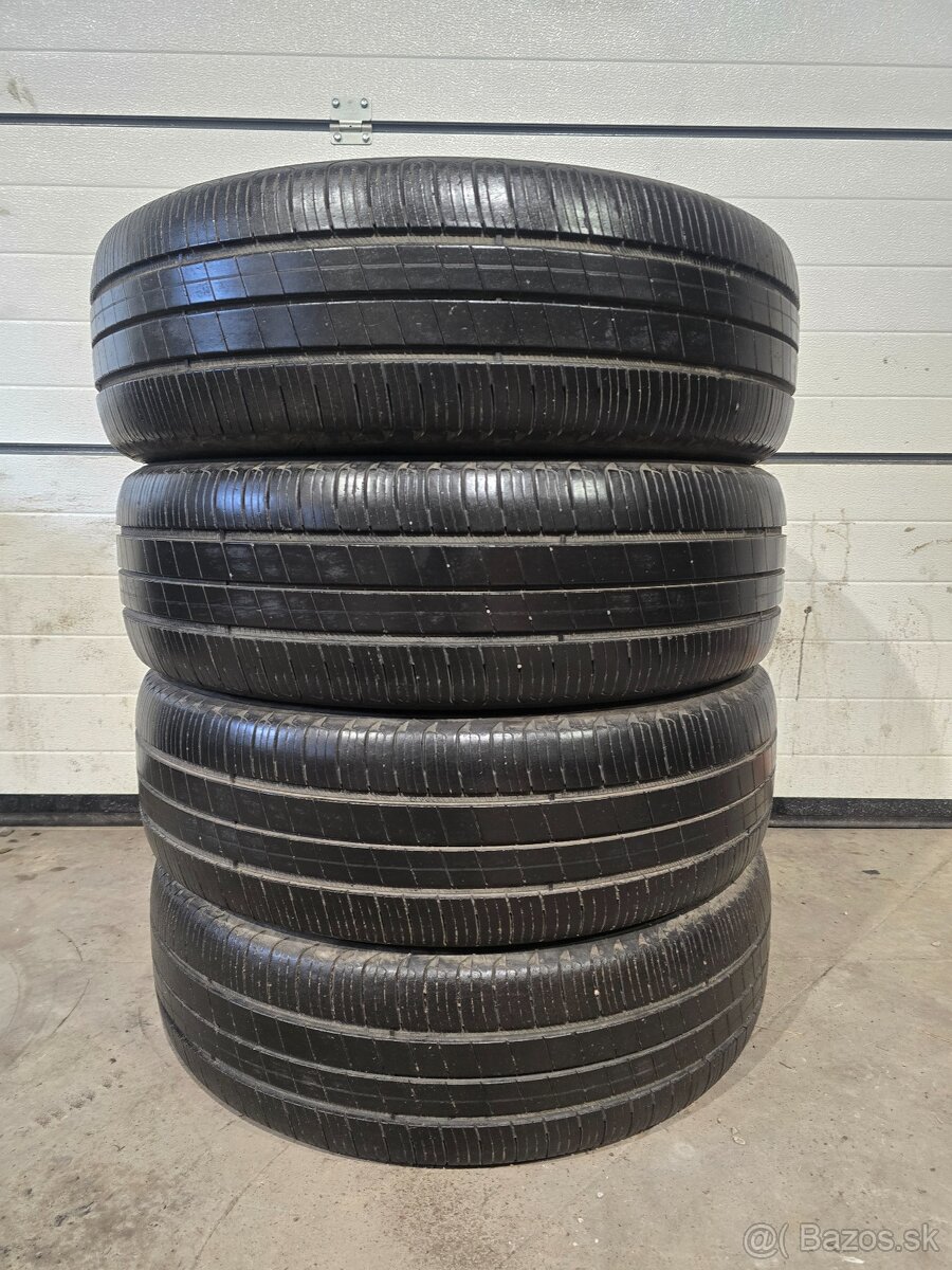 Letné Pneu GoodYear EfficientGrip 195/55 R20