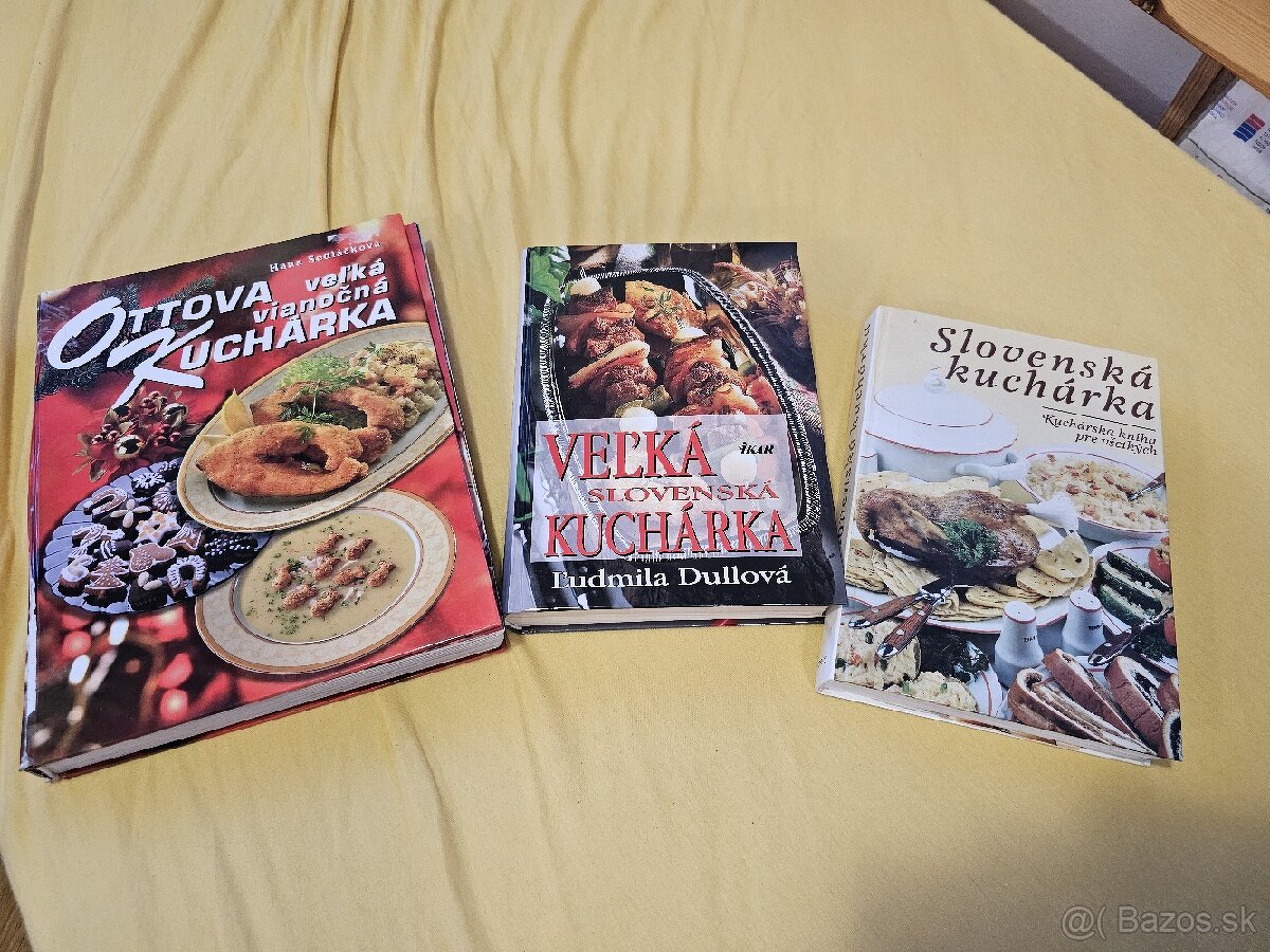 Darujem kuchárské knihy